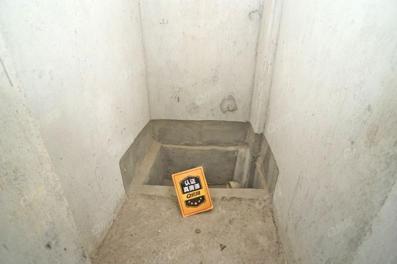 中山东城艺墅卫生间照片_东城艺墅 全新别墅！别墅！全新别墅毛坯，红本在手！