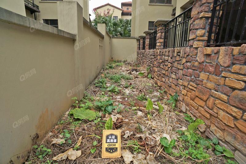 中山东城艺墅其他照片_东城艺墅 全新别墅！别墅！全新别墅毛坯，红本在手！