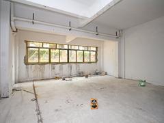 君华新城 5室4厅241m²满五年
