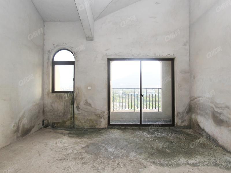 中山东城艺墅卧室照片_东城艺墅 4室2厅223m²满五年