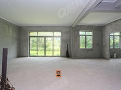 锦绣海湾城三期(翔海园) 6室2厅365.74m²毛坯