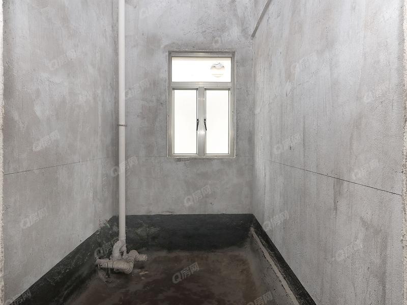 中山锦绣阳光十期锦绣名居卫生间照片_锦绣阳光十期锦绣名居 别墅！全新别墅，看上可谈！