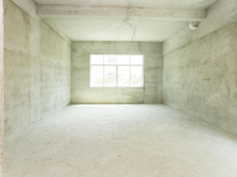 中山碧秀花园卧室照片_碧秀花园 4室2厅250m²毛坯