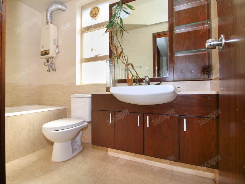 中山凯茵新城瑞士园琉森别墅卫生间照片_凯茵新城瑞士园琉森别墅 3室2厅147m²整租