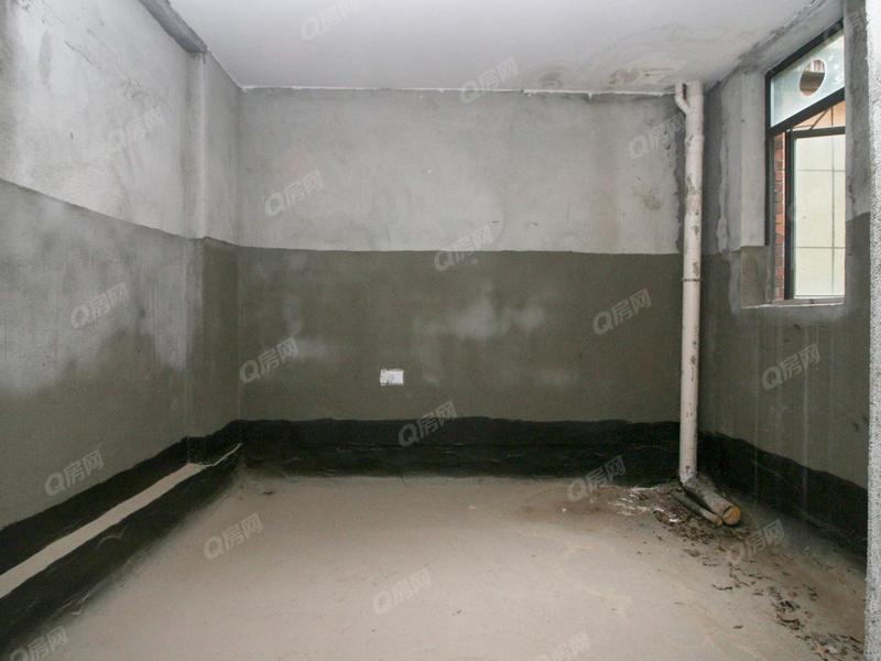 中山海伦印象卫生间照片_海伦印象 购房佣金5000叠墅2楼毛坯朝南6房看房方便可谈价