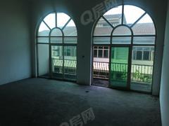 凯茵豪园傲云峰 4室3厅320m²毛坯