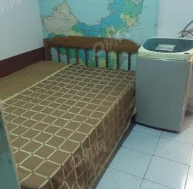 莲花山小区 1室0厅18m²整租
