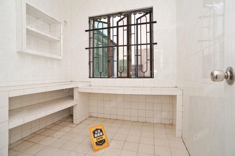 中山华丰花园8区厨房照片_华丰花园8区 3室2厅103.8m²整租