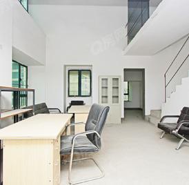 雅居乐新城璟峰 3室2厅147m²满五唯一