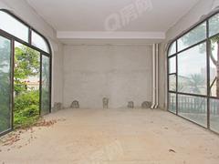 云山雅墅二、三期 全新毛坯 ! 3室2厅258.66m²