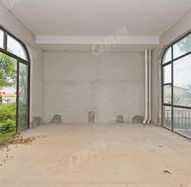 云山雅墅二、三期 全新毛坯 ! 3室2厅258.66m²