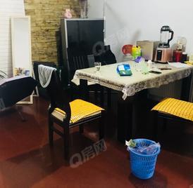 锦华小区 2室1厅84.39m²满五年