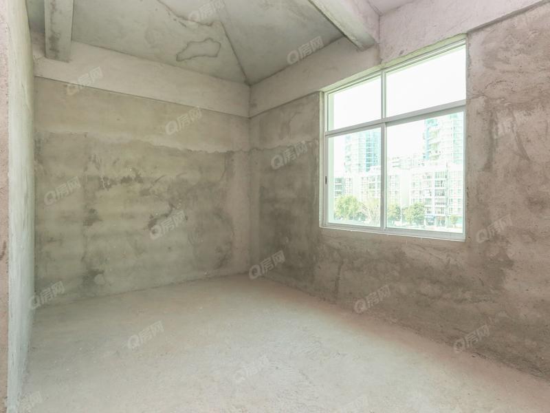 中山碧秀花园卧室照片_碧秀花园 4室2厅250m²毛坯