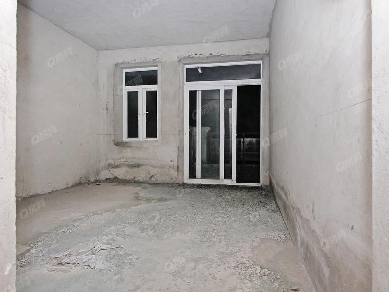 中山汇翠山庄亲泽园卧室照片_汇翠山庄亲泽园 临近珠海，成熟小区，周边配套齐全，业主诚心出售