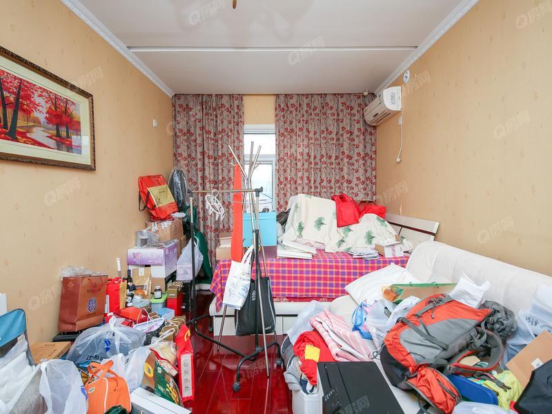 南京锦绣花园卧室照片_锦绣花园 小区环境优美，绿化高，交通便利，楼层佳