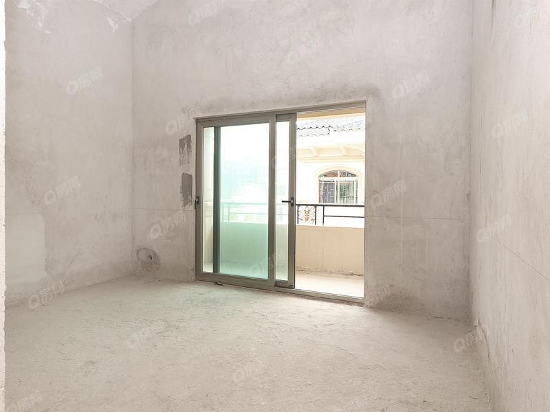 中山锦绣阳光十期锦绣名居卧室照片_锦绣阳光十期锦绣名居 别墅！全新别墅，看上可谈！