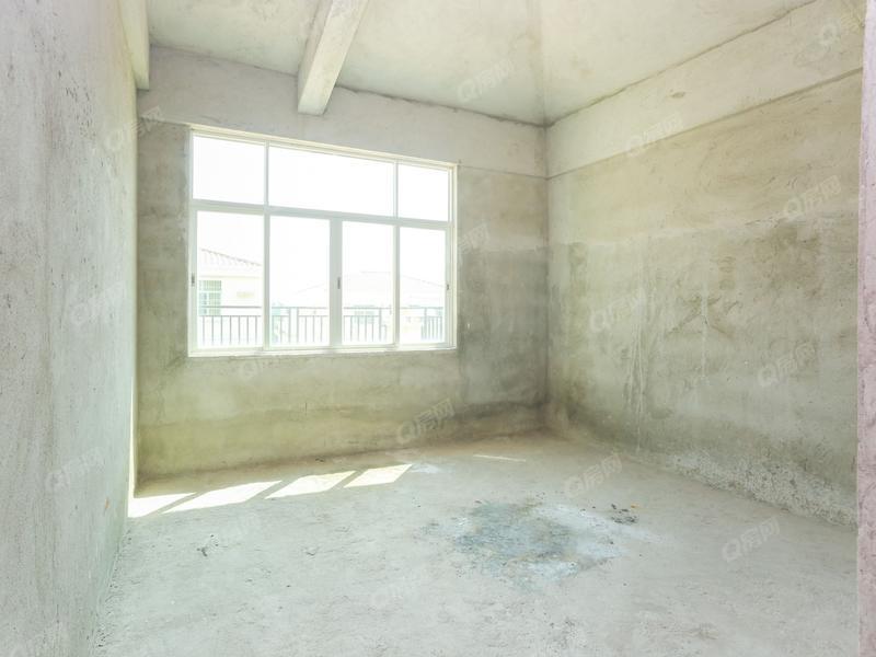 中山碧秀花园卧室照片_碧秀花园 4室2厅250m²毛坯