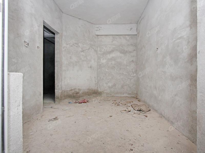 中山汇翠山庄亲泽园厨房照片_汇翠山庄亲泽园 临近珠海，成熟小区，周边配套齐全，业主诚心出售