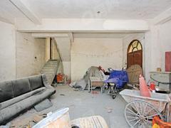 富豪山庄南区 8室2厅330m²毛坯