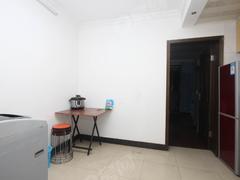 鱼市街小区 2室1厅46.22m²精装修