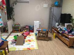 瑞城岸上玫瑰 2室2厅77.76m²精装修