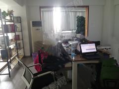 春天大厦 4室1厅154.01m²满五年