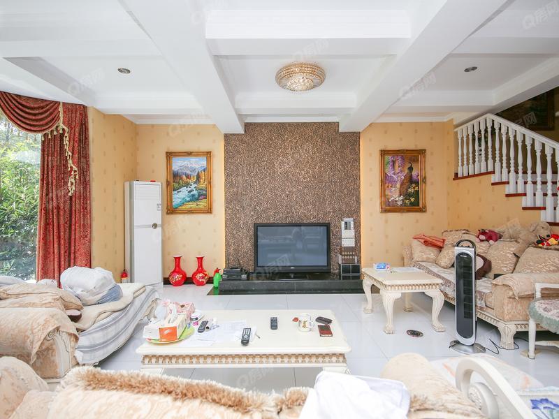 南京锦绣花园照片_锦绣花园 小区环境优美，绿化高，交通便利，楼层佳