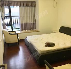 时代山湖海 2室2厅82m²精装修南北通双阳台中层