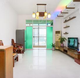 兰埔花园 电梯高层南向 3室2厅106.59m²精装修