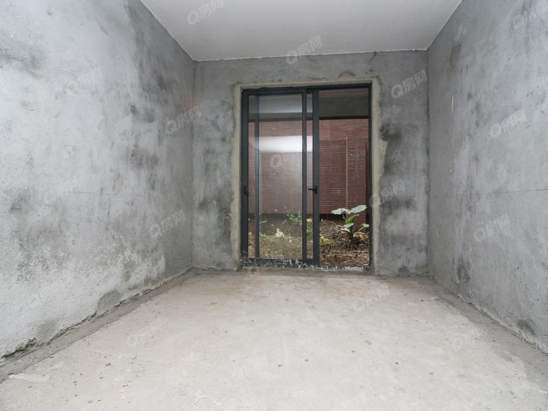 中山海伦印象卧室照片_海伦印象 购房佣金5000叠墅2楼毛坯朝南6房看房方便可谈价